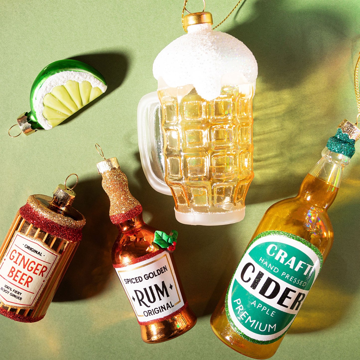 Sass and Belle - Weihnachtskugel Set Rum und Ingwer Bier