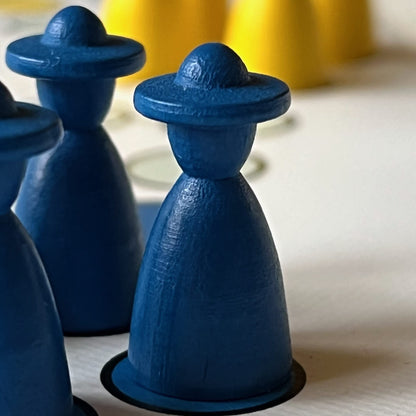 Spieltz Spielfiguren Halmakegel / Personen mit Hut 13x26 mm, farblich gemischt, verschiedene Farbsets verfügbar